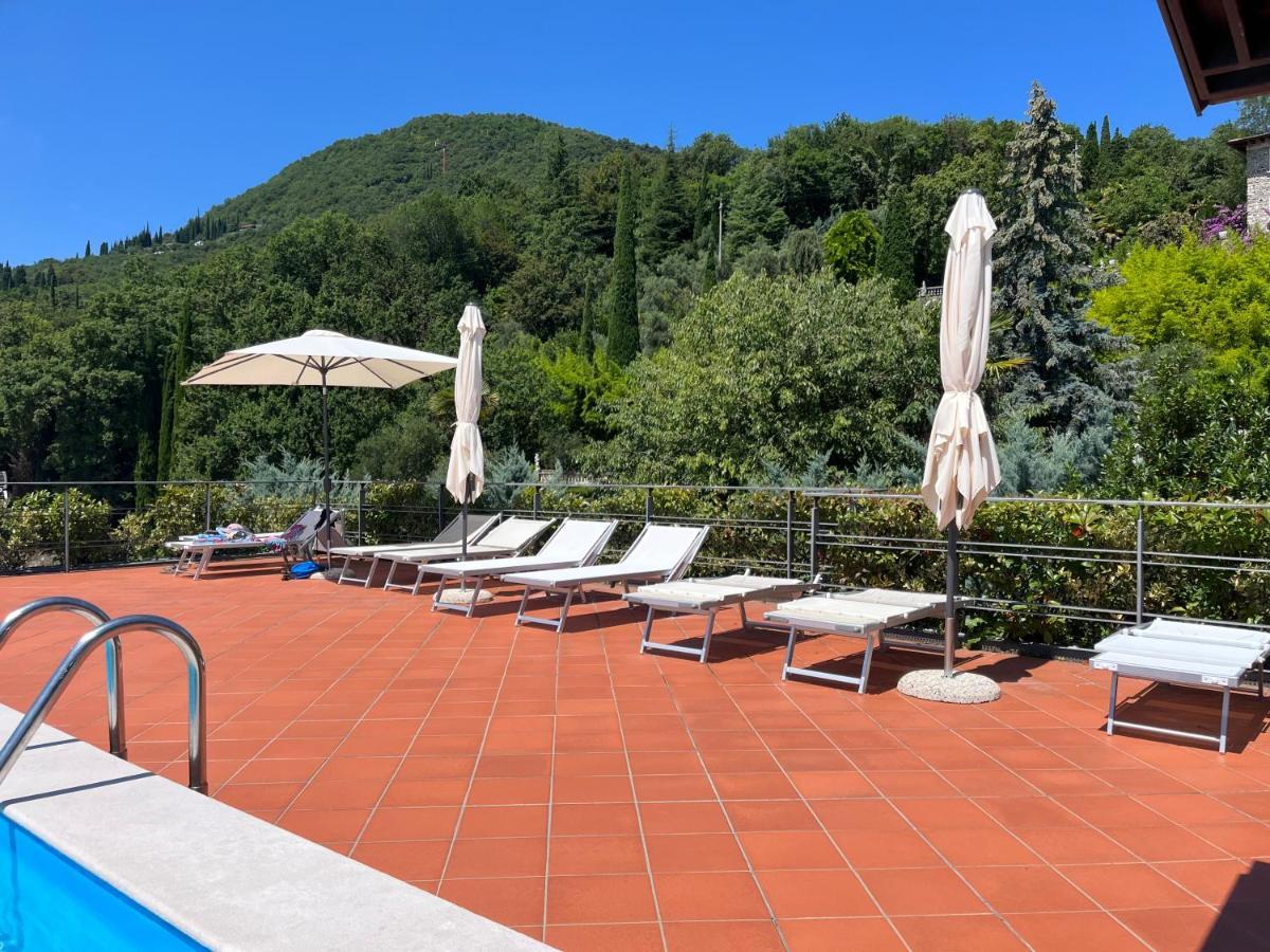 Feli Holiday Home - Panoramic Pool Lake View In Gardone Riviera Eksteriør bilde
